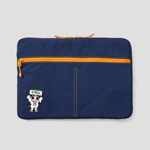 กระเป๋าใส่แท็บเล็ตแบบมีซิป ดีไซน์ทันสมัย สำหรับ iPad Macbook และอุปกรณ์อื่นๆ - Product Image 4