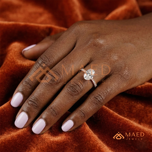 Bague de fiançailles élégante en or rose avec diamant ovale pour femme, bague en or rose avec diamant de forme ovale de qualité supérieure - Product Image 4