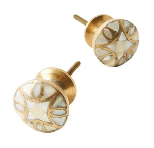Boutons de meuble rustiques en bois, poignées rondes sculptées pour la décoration de la maison et du bureau, quincaillerie en bois durable - Product Image 2