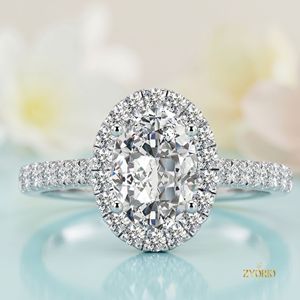 Anillo de Compromiso y Boda de Oro Blanco de 14K para Mujer con Diamante Cultivado en Laboratorio, Corte Ovalado, Claridad VVS2 Certificada, con 4 Garras - Product Image 2