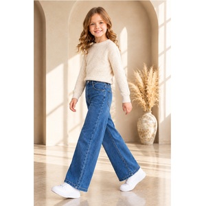 Proveedor indio de jeans de mezclilla azul oscuro de pierna ancha para niños, con tela de algodón suave, corte relajado y estilo casual elegante en venta. - Product Image 4