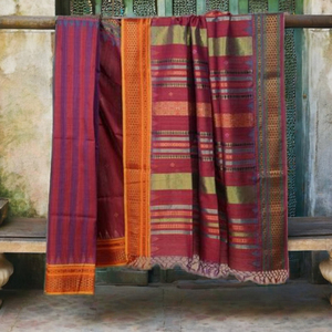 Rich <b>Maroon</b> Karvat Kinar Handloom Cotton <b>Saree</b> | Ethnic Indian Elegance | Premium Women Appereal | Timeless Indian Craftsmanship - Product Image 4