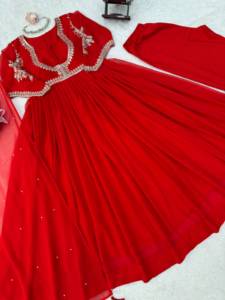 Ensemble de robe Anarkali rouge avec dupatta, broderie argentée, robe de mariée indienne pakistanaise longue jusqu'au sol - Product Image 3