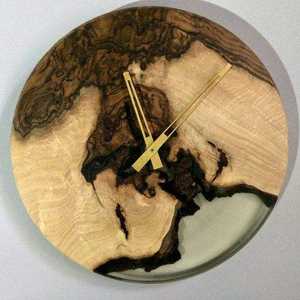 Horloge murale en résine époxy et bois, nouveau design, pour cadeau, décoration intérieure, artisanale, bois poli lisse, pour restaurant, hôtel - Product Image 4