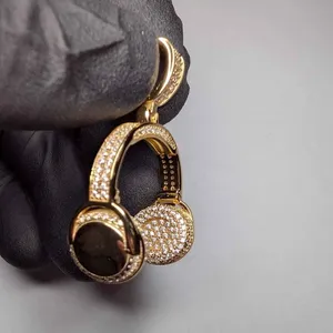 Colgante de Auriculares de Plata de Ley 925 con Incrustaciones, Chapado en Oro Rosa/Plata, Estilo Punk, con Moissanita Personalizada - Product Image 1