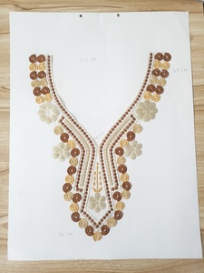 Patchs de col ronds brodés sur mesure avec sequins pour vêtements féminins et tenues de soirée - Vêtements de marque de haute qualité - Product Image 2