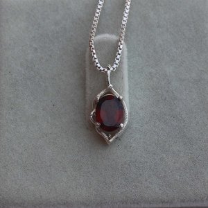 Pendentif vintage en pierre rouge grenat antique, fait main, plaqué argent, multi-pierres, élégant cadeau pour femme, bijoux - Product Image 4