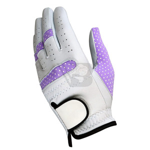 Guantes de Golf de Piel de Oveja Antideslizantes de Primera Calidad, Diseño Único, Transpirables, con Logotipo Personalizado, para Uso Deportivo - Product Image 2