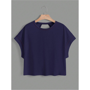 Top Corto de Mujer Azul Claro de Color Sólido con Manga Casquillo, Espalda Cruzada Asimétrica, Tejido Transpirable y Ajuste Holgado para Primavera Verano - Product Image 3