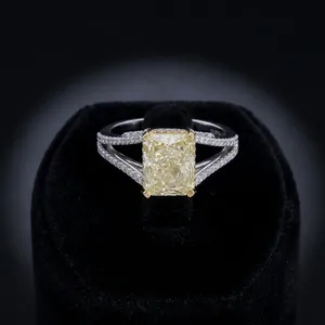 ทองคำแท้ 14K ประดับเพชรทรงเหลี่ยมมรกต เพาะเลี้ยงในห้องปฏิบัติการ สี F ความสะอาด VVS VS ชุบโรเดียมสองสี ดีไซน์คลาสสิก สำหรับผู้หญิง เหมาะสำหรับโอกาสครบรอบแต่งงาน - Product Image 1