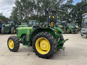 Tracteur utilitaire John Deere 5050E 50 CV à moteur diesel, avec prise de force et système hydraulique – Prix usine, vente chaude - Product Image 4