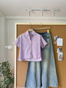 L8151009 Women's Pastel <b>Stripe</b> <b>Crop</b> <b>Top</b> Shirt Short Sleeve Oversized Double Pocket Button Down Loose Fit Casual Korean Fashion - Product Image 4