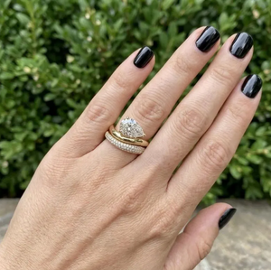 Anillo de Compromiso de Lujo con Diamante Cultivado en Laboratorio, Corte Pera, 0.40-0.50CT, E VVS2, Chapado en Oro Trenzado, con Pavé, Certificado IGI, para Boda, Fiesta, Novia - Product Image 4