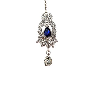 Elegante Maang Tikka con Pedrería, Piedra en Forma de Lágrima Azul y Colgante de Cristal para Accesorio de Cabello de Boda - Product Image 2
