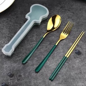 Ensemble de couverts élégants en acier inoxydable avec manche en résine – Vaisselle moderne pour la maison, l'hôtel et le restaurant – Finition durable - Product Image 2
