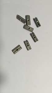 Clips de Bloqueo de Aleación de Aluminio Fundidos a Presión Personalizados y Componentes Complejos Mecanizados con Precisión para Hardware Industrial - Product Image 2
