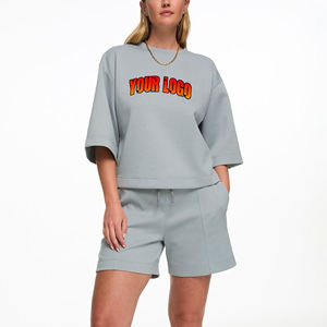 Vente en gros : Ensemble T-shirt court et short en molleton 100% coton, coupe oversize à épaules tombantes et manches courtes, avec poches latérales, personnalisable avec votre logo, pour femme - Product Image 1