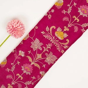 Tissu brodé 100 % coton, matière de qualité supérieure, idéal pour les designers français et l'exportation mondiale de la mode par Hitjem Export - Product Image 1