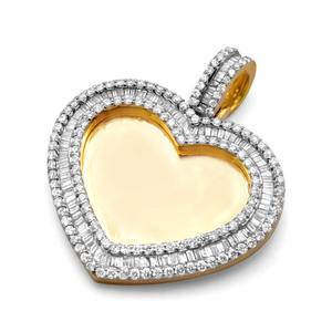 Colgante de cruz de moissanita de lujo, unisex, estilo hip hop, con dije de oro y brillo inspirado en diamantes de laboratorio. - Product Image 2