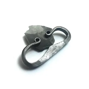 Allume-feu Viking en acier, petit allumeur en carbone, pour le bushcraft, le camping, la survie, forgé à la main - Product Image 1