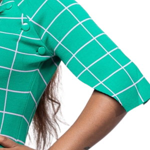 Vestido Verde a Cuadros Oxford para Mujer con Mangas Tipo Capa, Elegante Diseño a Cuadros, Hombros Caídos, Atuendo Casual para Fiesta, Moda Elegante para Damas - Product Image 4