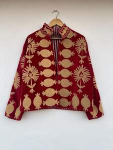 Veste d'hiver en coton respirant brodée de fleurs Suzani en velours fait main |   Col montant chic au design bohème - Product Image 5