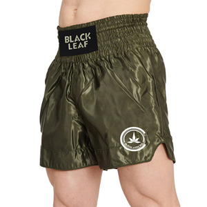 Shorts de boxe Muay Thai personnalisés OEM, vêtements de combat haut de gamme avec logo d'équipe personnalisé pour les salles de sport et les clubs - Product Image 3