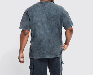Camiseta de algodón holgada con cuello redondo para hombre, estilo hip hop vintage, con logo personalizado frontal, anti-UV, transpirable, moda al por mayor. - Product Image 4