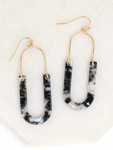 Boucles d'oreilles en résine de haute qualité, bijoux de mode, fabriquées à la main en Inde pour femmes et filles, look classique, mariage, fête, artisanat en résine - Product Image 2