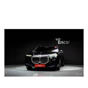 BMW Série 7 740i xDrive M Sport 2024, conduite à gauche, boîte automatique, 58 257 km - Product Image 3