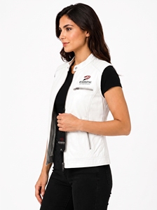 Chaleco de cuero premium para mujer con artesanía refinada, forro suave, herrajes de calidad y diseño ajustable para un uso diario cómodo. - Product Image 6