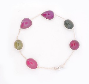 กำไลแซฟไฟร์อัญมณีทรงหลังเบี้ยทำมือหลากสีจากธรรมชาติแท้925เงินสเตอร์ลิง - Product Image 1