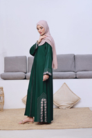 Abaya Wanita Desain Minimalis, Bahan Lembut, Busana Muslim Tradisional, Ringan, Bernapas, Anti-Statik, Panjang hingga Lantai