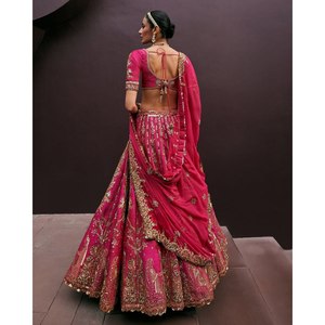 Lehenga Choli Nupcial Hermosa y de Moda para Vestimenta de Boda - Product Image 3