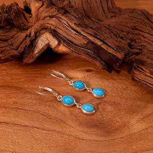 Pendientes de Turquesa Natural de Arizona, Plata de Ley 925, Chapados en Oro de 14K, con Cabujón de Piedra Preciosa y Cierre de Palanca - Product Image 4