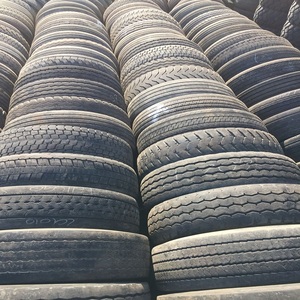 Neumáticos Usados a Precios Accesibles con Múltiples Tamaños y Opciones de Banda de Rodadura, Aptos para Autos, Camiones y Vehículos Comerciales - Product Image 5