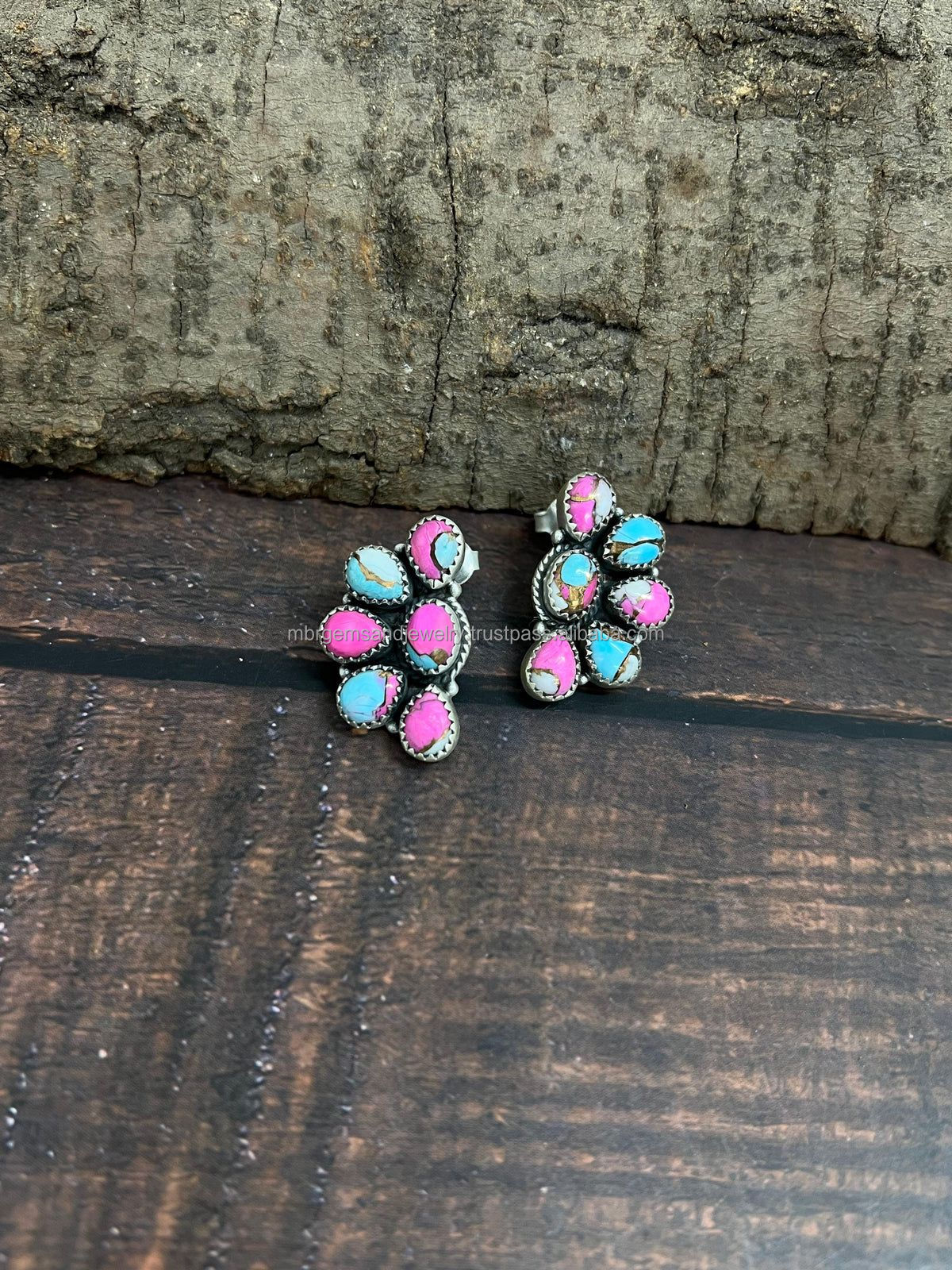 Identique à la photo