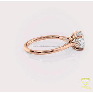 Bague de mariage classique en argent 925 avec diamant de laboratoire carré central et finition argentée pour revendeurs et détaillants - Product Image 2