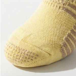 <b>Men's</b> Crew <b>Socks</b> Solid <b>Yellow</b> Knitted Breathable Cotton Polyester Spandex Summer Sports Regular Style - Product Image 6