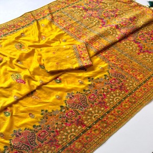 VASTRA COTTAGE Sari de Seda Pura Rajwadi Pashmina con Pallu de Hilo Cachemir, Borde Pesado y Borlas, con Pieza de Blusa - Product Image 4