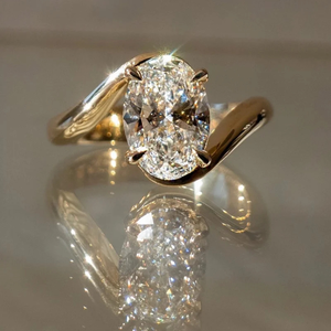 Anillo de Compromiso Solitario para Mujer, Elegante, con Diamante Ovalado de 4 Quilates Cultivado en Laboratorio, Claridad VS, Color EF, Chapado en Oro de 14K y Rodio, Certificado IGI - Product Image 1