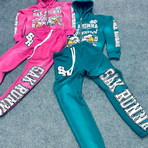 Ensemble survêtement personnalisé pour filles : sweat à capuche zippé et pantalon de jogging amples imprimés DTG – Séchage rapide, écologique - Product Image 3