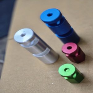 Tige de cylindre roulée en laiton et acier inoxydable, usinée par électroérosion à fil CNC, avec filetage femelle, fournie directement par l'usine - Product Image 5