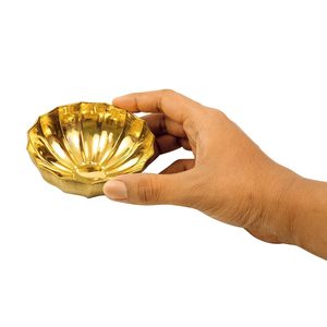 Soporte de latón para cuencos de Puja, Chandan, Kunkuma y cúrcuma, con diseño de paraguas, multiusos, para decoración del hogar o templo. - Product Image 5
