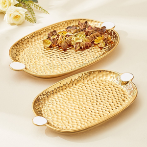 ถาดใส่ของหวาน ช็อกโกแลต อินทผลัม ผลไม้ เครื่องดื่ม ดีไซน์หรูหรา วัสดุทองเหลืองอย่างดี ขายส่งจากผู้ผลิต - Product Image 1