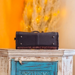 Venus Leathers Were Fashion <b>Single</b> Western Handmade Letter Pattern Floral Genuine Leather Crossbody Tote Zipper Portable Travel - Product Image 2