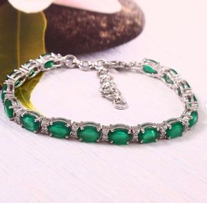Pulsera de Lujo para Mujer en Plata de Ley 925 con Ónix Verde Corte Ovalado y Oro, Joyería Elegante con Piedras Preciosas, Regalo para Boda - Product Image 2