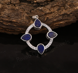 Pendentif unisexe en argent 925 plaqué rhodium, forme poire 4x6mm, serti clos, avec lapis-lazuli et motif floral, pavé, cadeau idéal, best-seller - Product Image 1