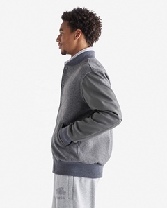 Veste universitaire tendance OEM pour hommes, vêtements d'hiver vintage, blouson de baseball en cuir avec logo brodé personnalisé - Product Image 5