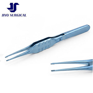 Pinzas de tejido para blefaroplastia D&K Rabkin profesionales, 4 1/2 pulgadas, titanio, mango plano ergonómico, dientes finos, eje recto - Product Image 4